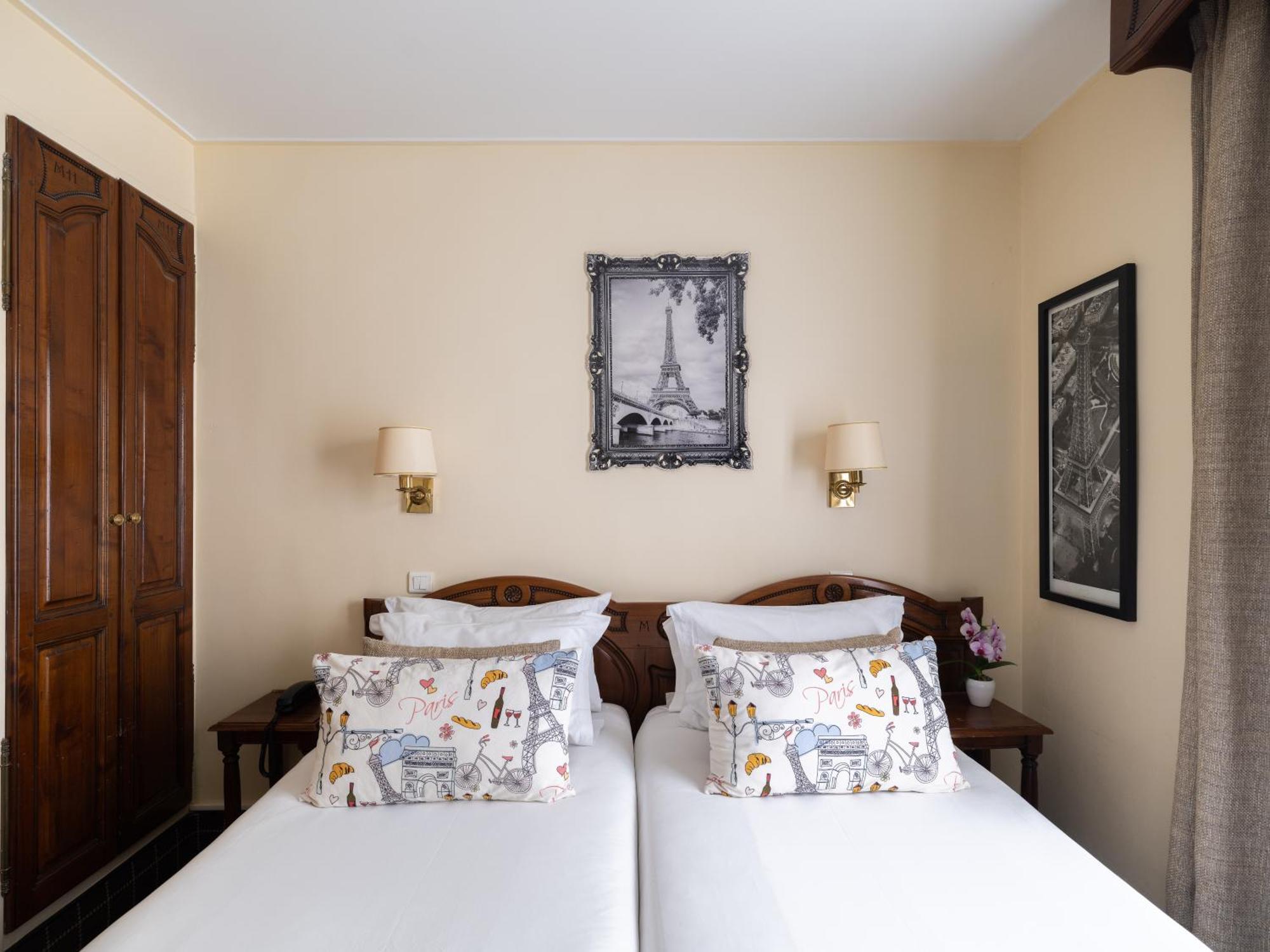 Petite Chambre Lits Jumeaux